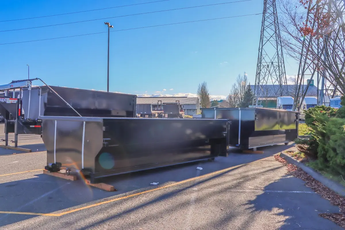 Professional dumpster rental and junk removal service in Lakes of the Four Seasons